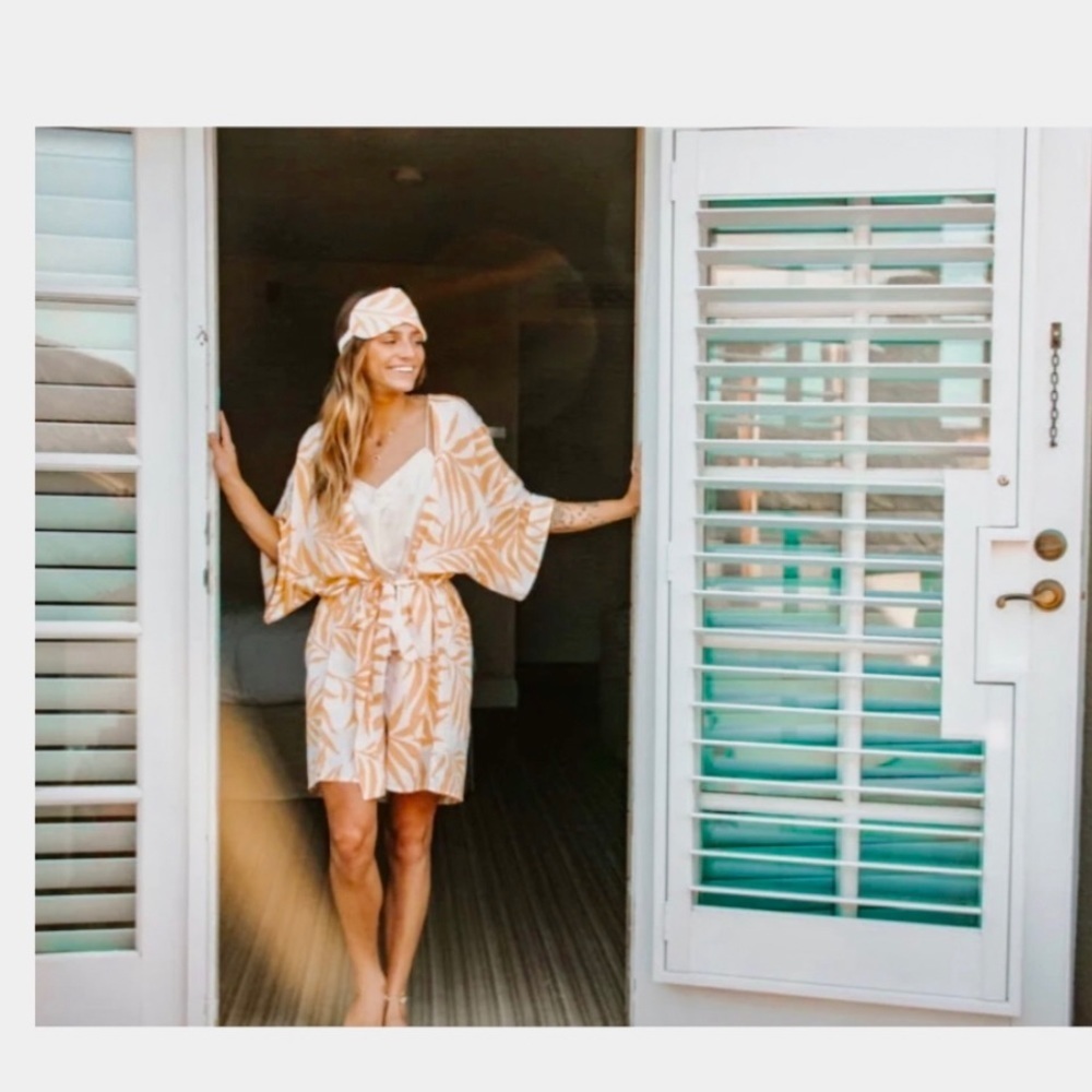 Maison du Soir Magnolia Luxe Robe & Eye Mask.